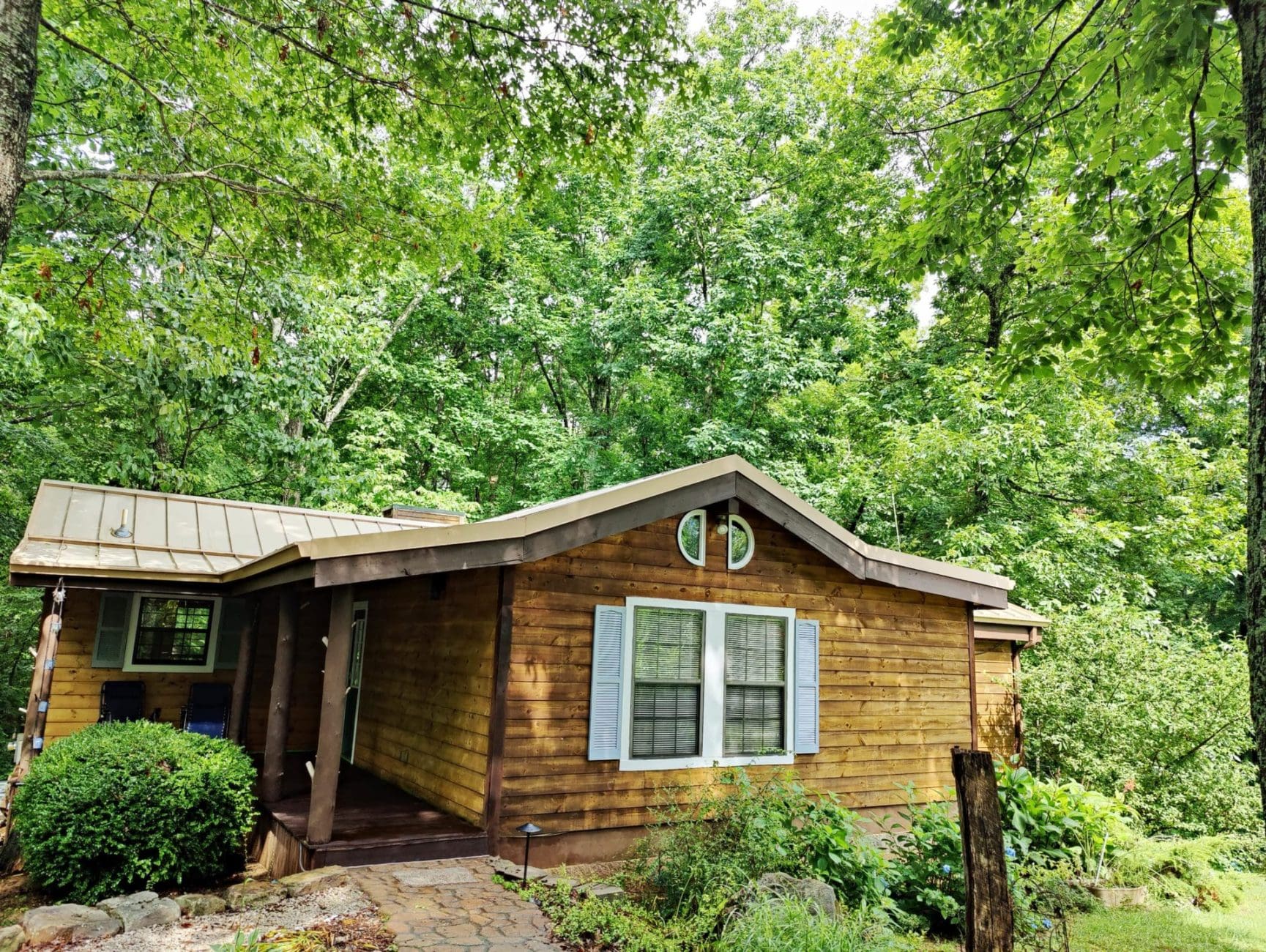 | Glamping & Treehouse Rentals | Monteagle, TN